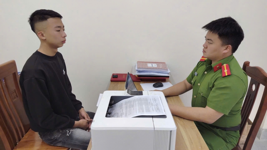 Khởi tố bị can 19 tuổi về hành vi đánh bạc trên không gian mạng